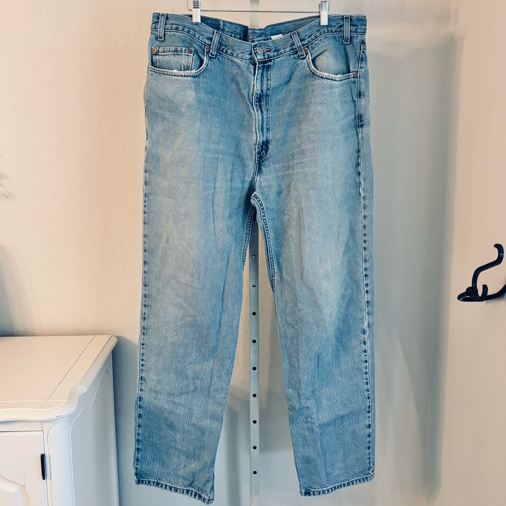 Levi's 550 Relaxed Fit Jeans in Light Wash, W42 x L32